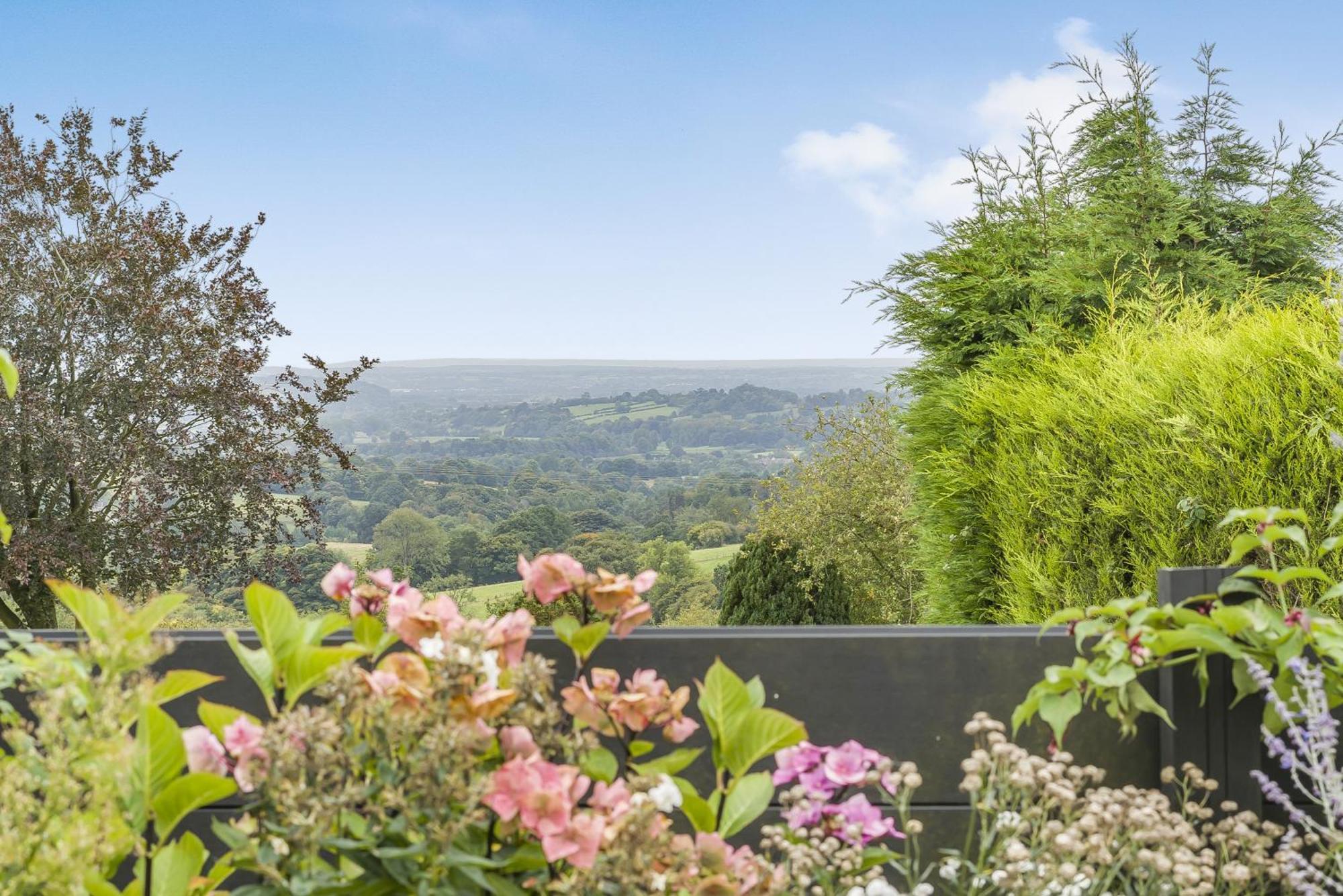 Brand New Listing - The Honey Pot In Holiday home