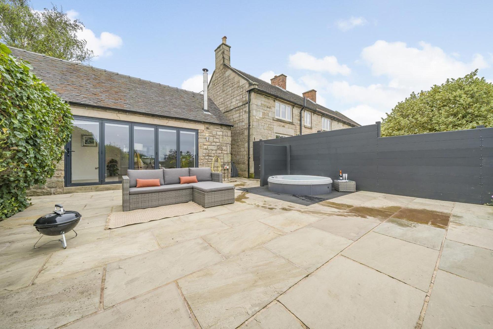 Holiday home Brand New Listing - The Honey Pot In Stanton